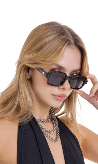 BLACK DRIP SUNGLASSES