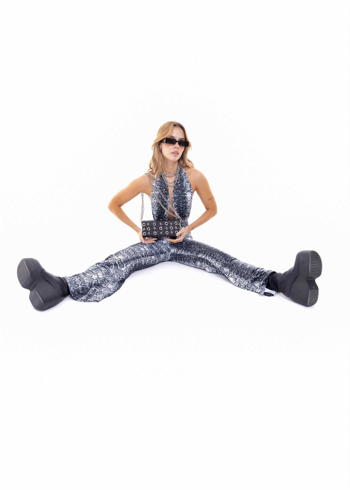 COBRA JUMPSUIT SIN CHOMPA