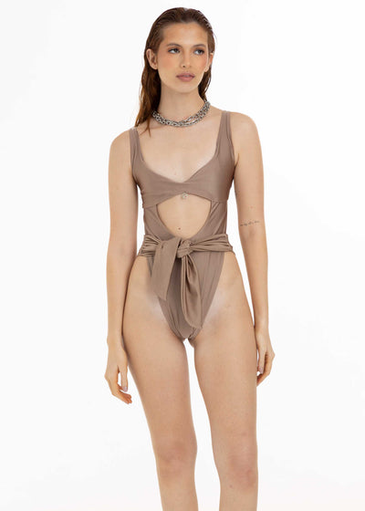 ENTERIZO NUDE COCOA